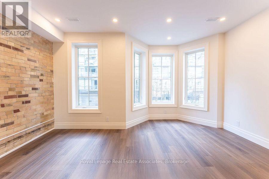 54 Stewart Street, Toronto, Ontario  M5V 1H6 - Photo 12 - C13226270