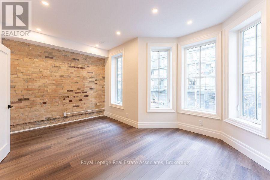 54 Stewart Street, Toronto, Ontario  M5V 1H6 - Photo 13 - C13226274