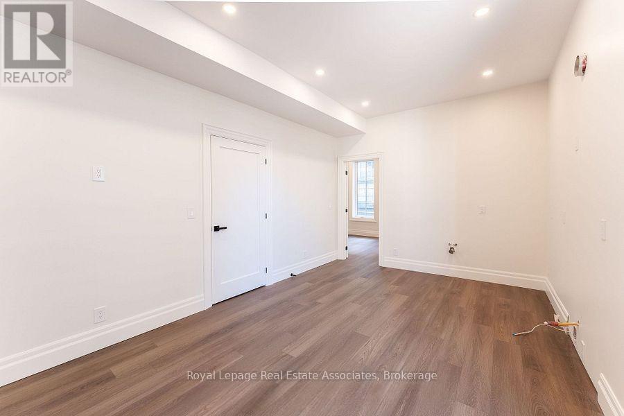 54 Stewart Street, Toronto, Ontario  M5V 1H6 - Photo 33 - C13226274