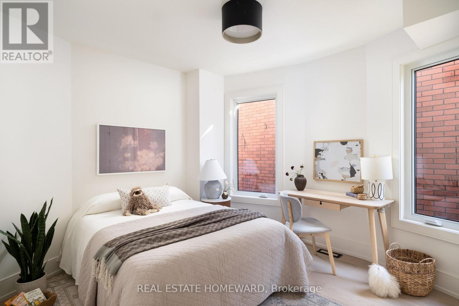 254 Bain Avenue, Toronto, Ontario  M4K 1G3 - Photo 32 - E13226334