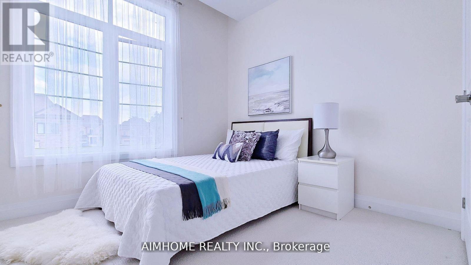 45 Duncombe Lane, Richmond Hill, Ontario  L4C 0Z9 - Photo 14 - N13226250