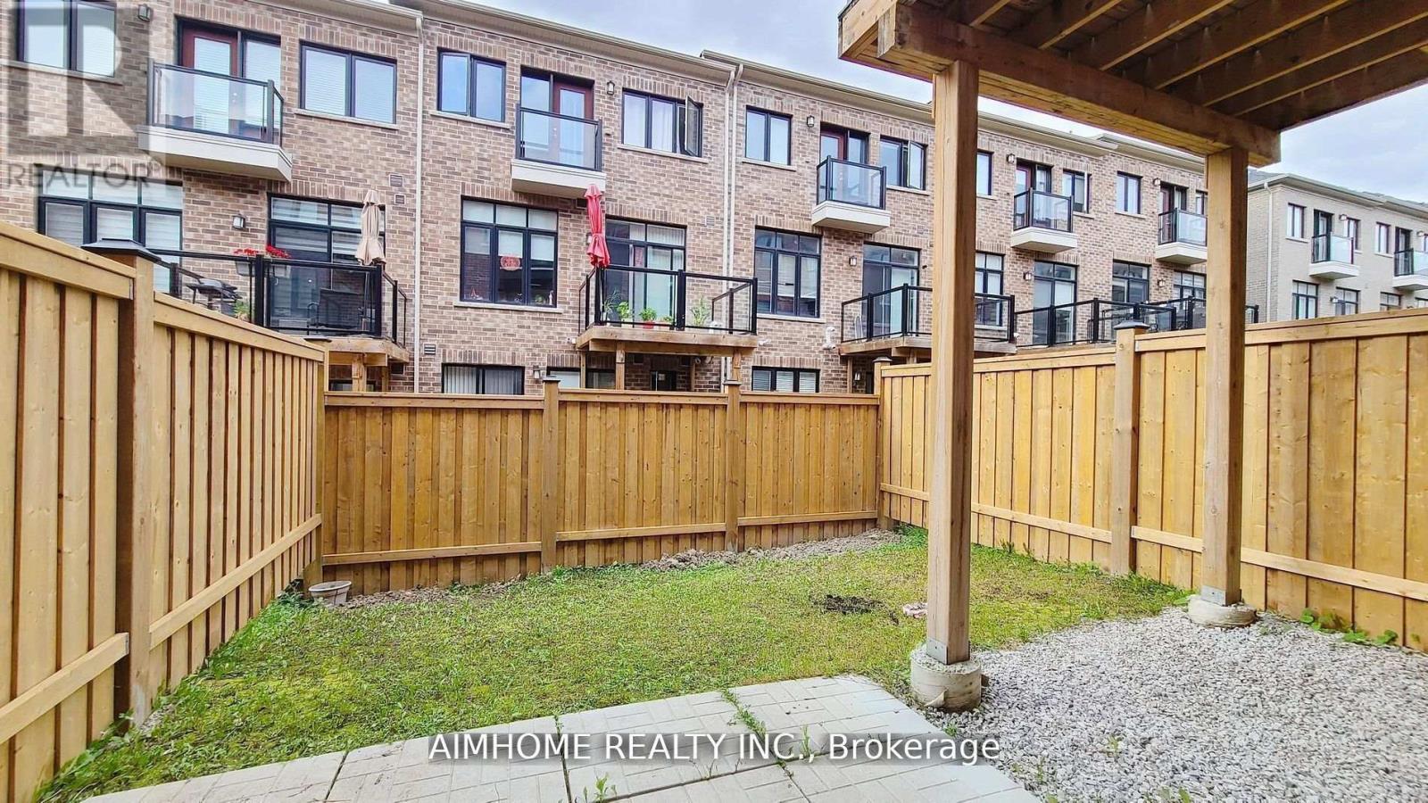 45 Duncombe Lane, Richmond Hill, Ontario  L4C 0Z9 - Photo 21 - N13226250