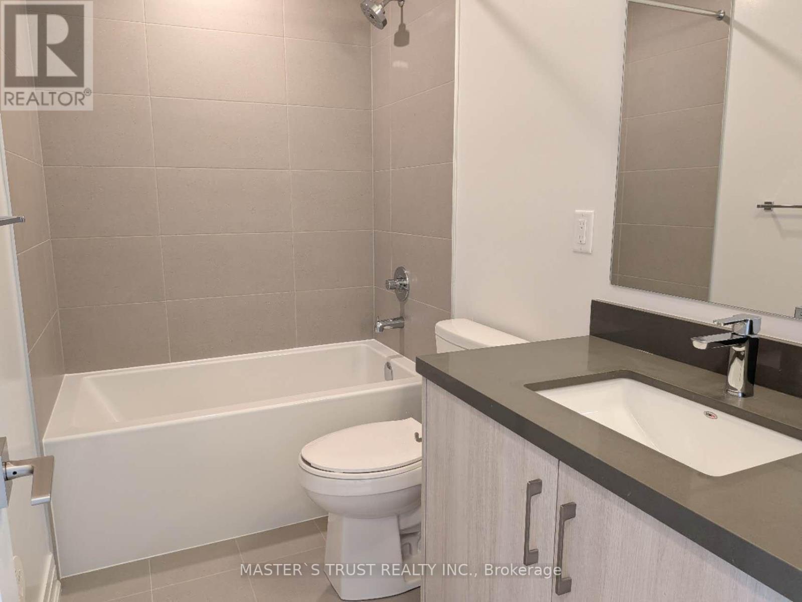 110 Grimsby Lane, Richmond Hill, Ontario  L4S 0R1 - Photo 7 - N13226280