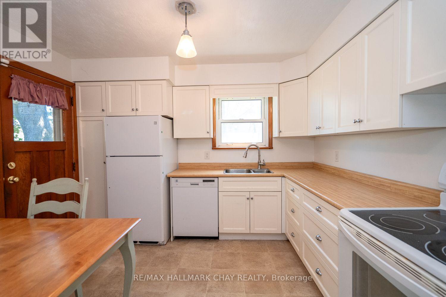 43 Church Street S, New Tecumseth, Ontario  L9R 1G9 - Photo 12 - N13226284