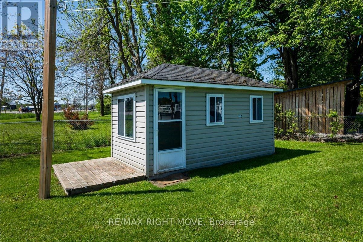 3569 Brennan Line, Severn (West Shore), Ontario  L3V 6H3 - Photo 27 - S13226306