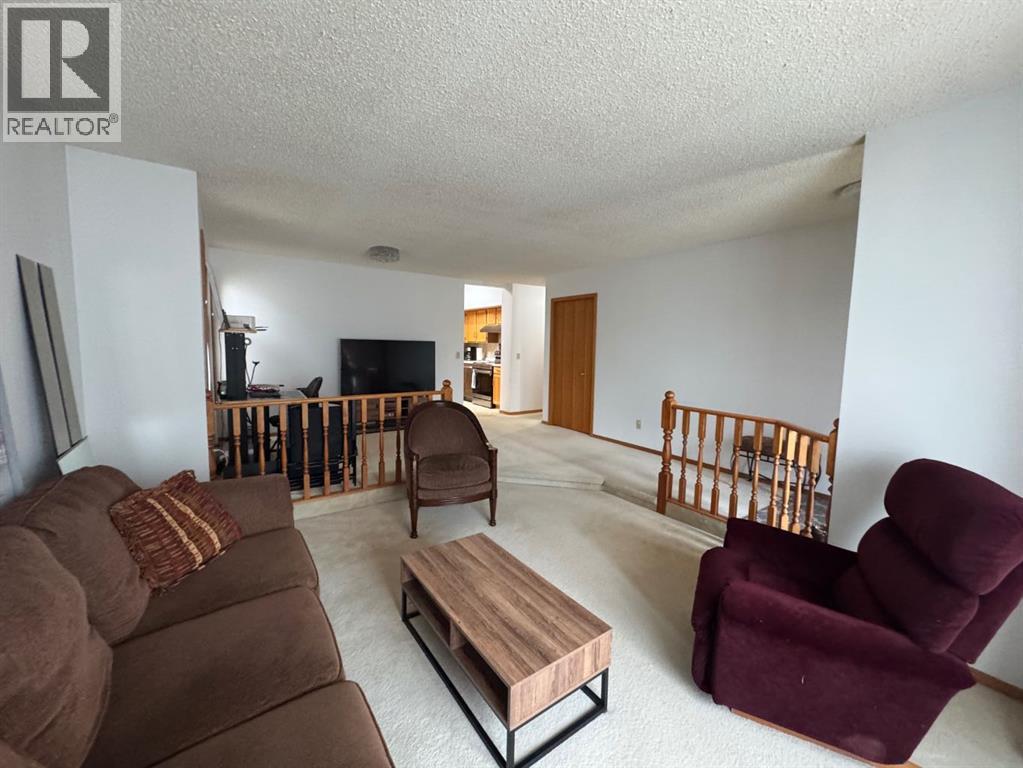 16 Hermary Street, Red Deer, Alberta  T4N 6E7 - Photo 12 - A2316593