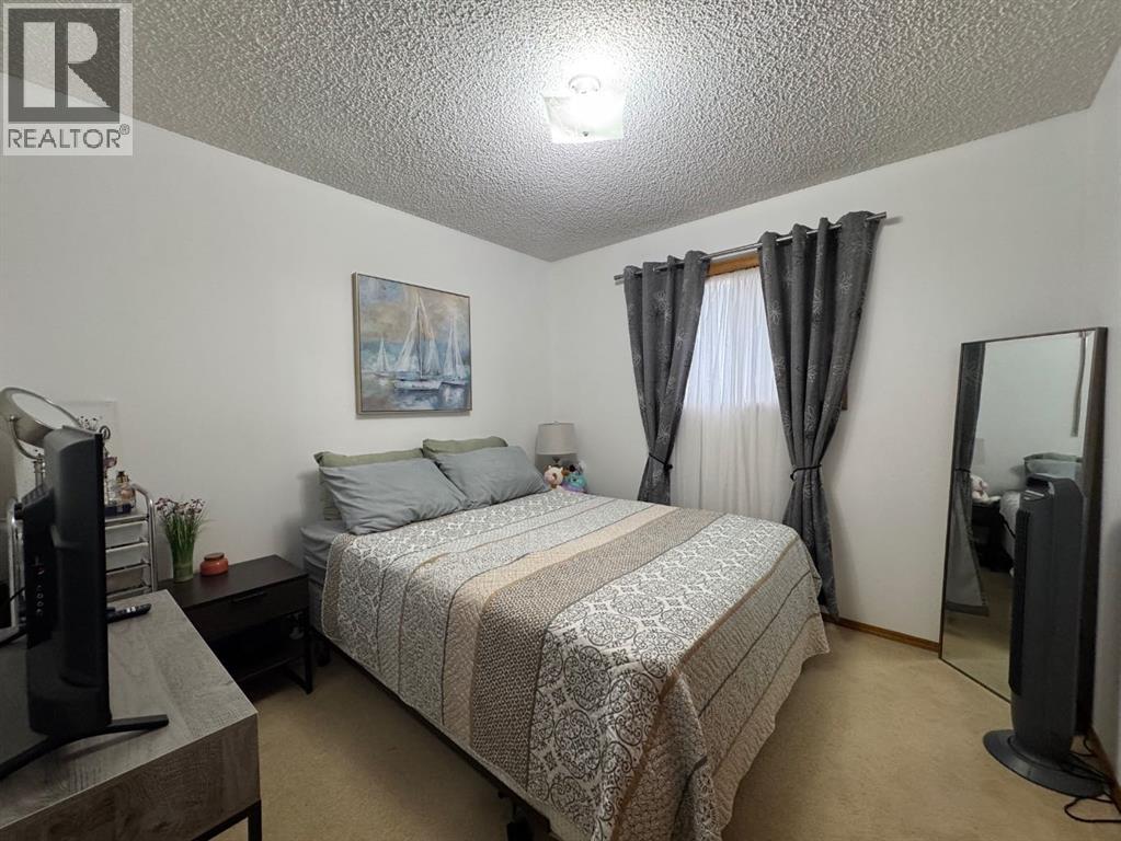 16 Hermary Street, Red Deer, Alberta  T4N 6E7 - Photo 16 - A2316593