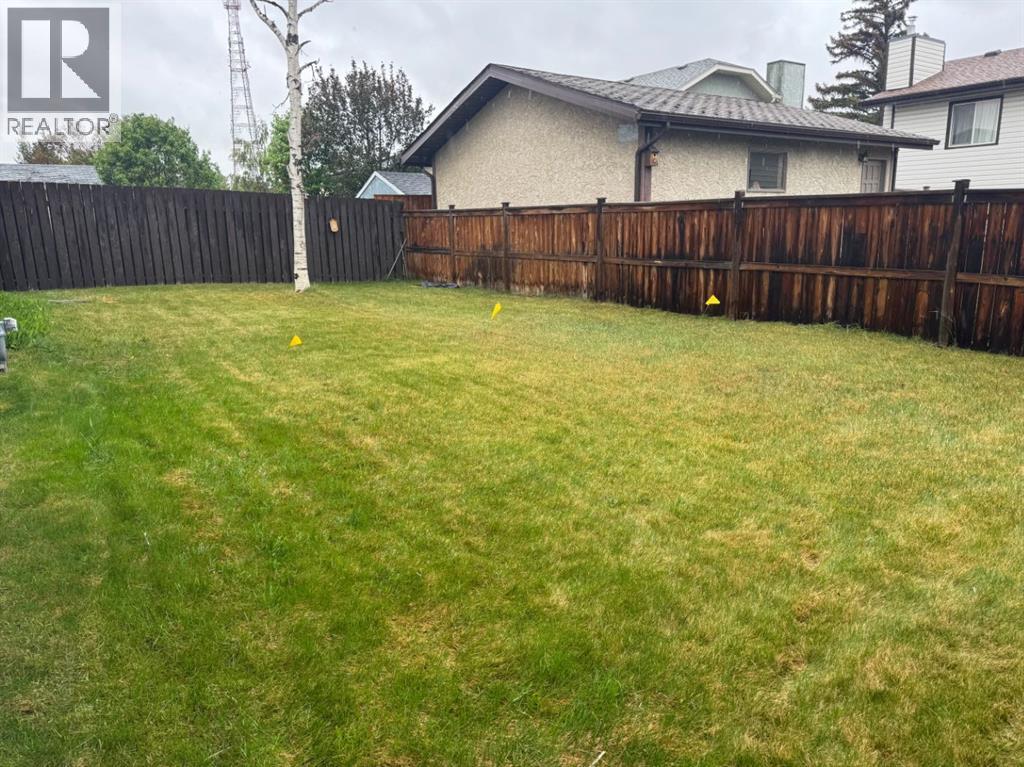 16 Hermary Street, Red Deer, Alberta  T4N 6E7 - Photo 28 - A2316593