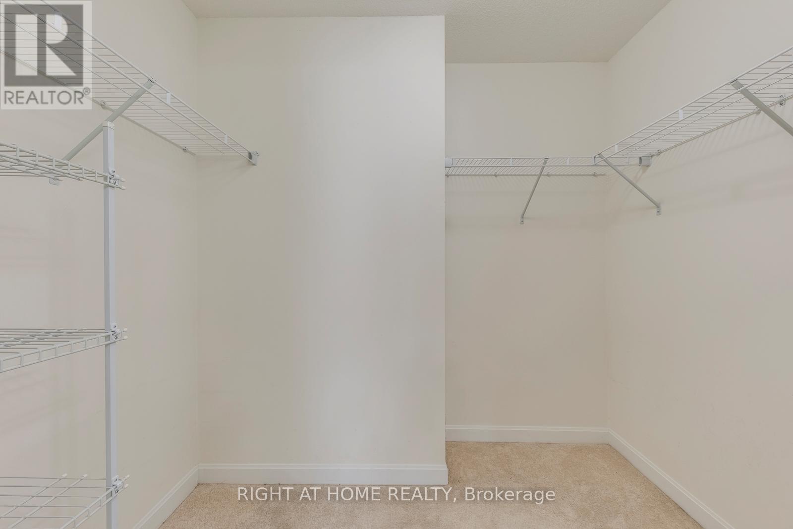 215 - 3028 Creekshore Common, Oakville, Ontario  L6M 5K6 - Photo 28 - W13226212