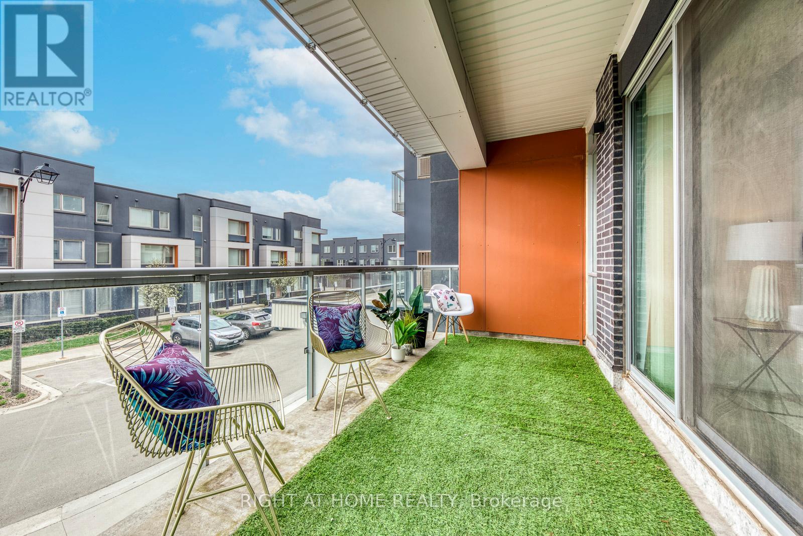 215 - 3028 Creekshore Common, Oakville, Ontario  L6M 5K6 - Photo 32 - W13226212