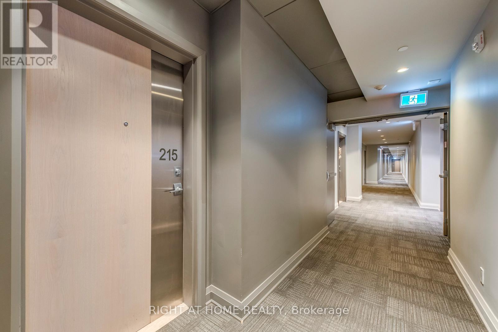 215 - 3028 Creekshore Common, Oakville, Ontario  L6M 5K6 - Photo 9 - W13226212