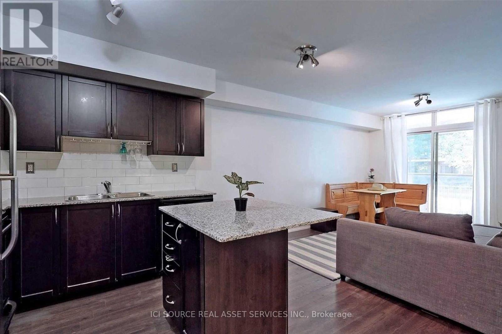 113 - 816 Lansdowne Avenue, Toronto, Ontario  M6H 4K6 - Photo 6 - W13226286