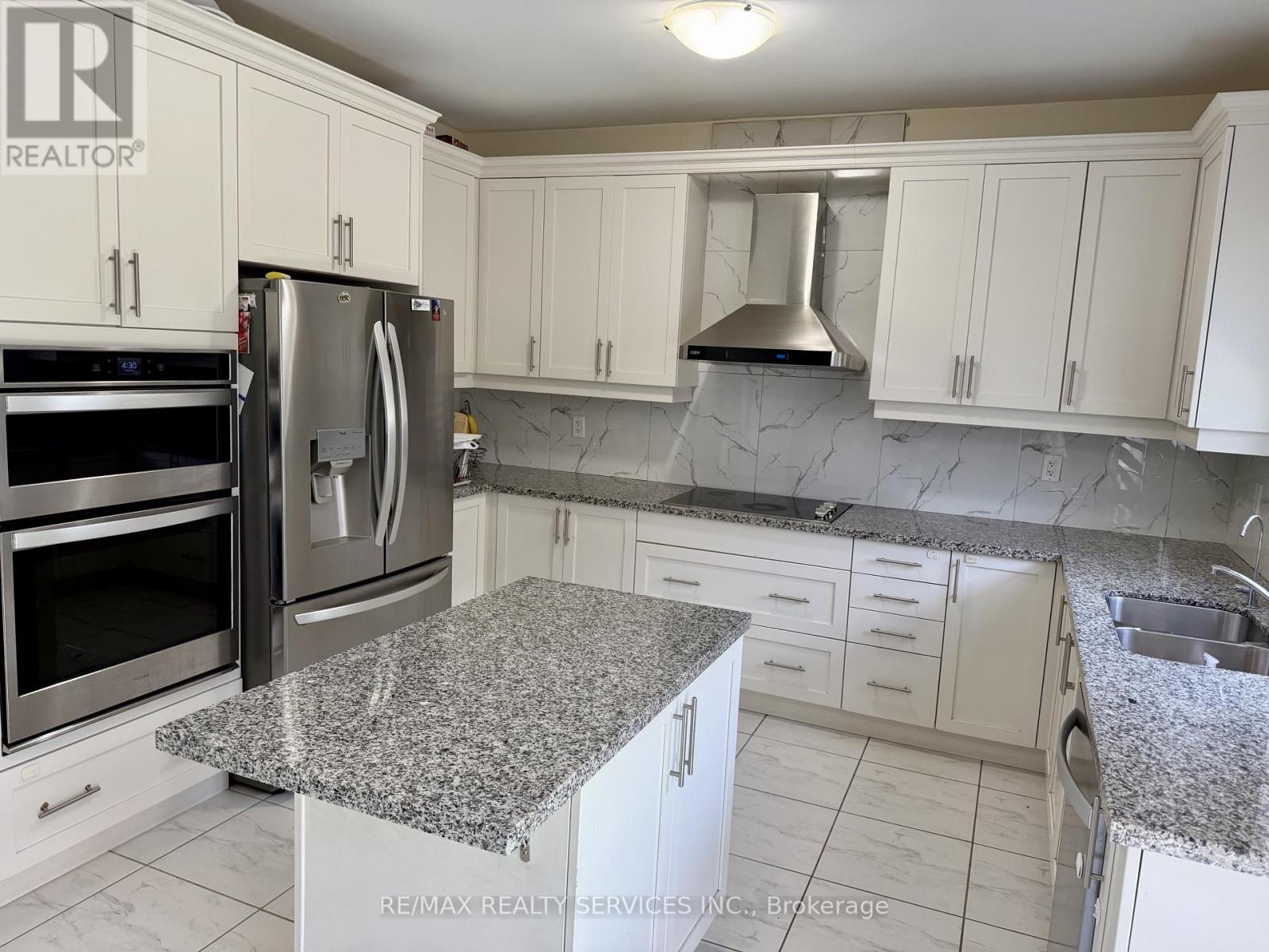 41 Oconnor Crescent, Brampton, Ontario  L7A 5A6 - Photo 13 - W13226314