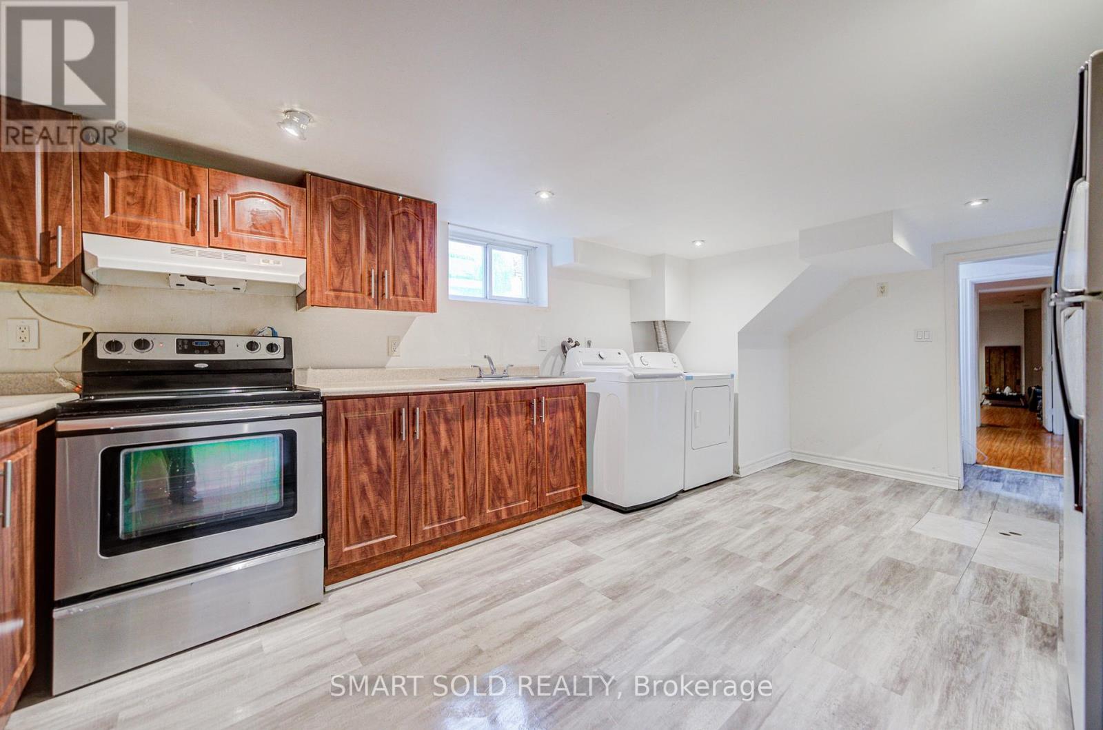 77 Fennell Avenue, Hamilton, Ontario  L9C 1E8 - Photo 14 - X13226186