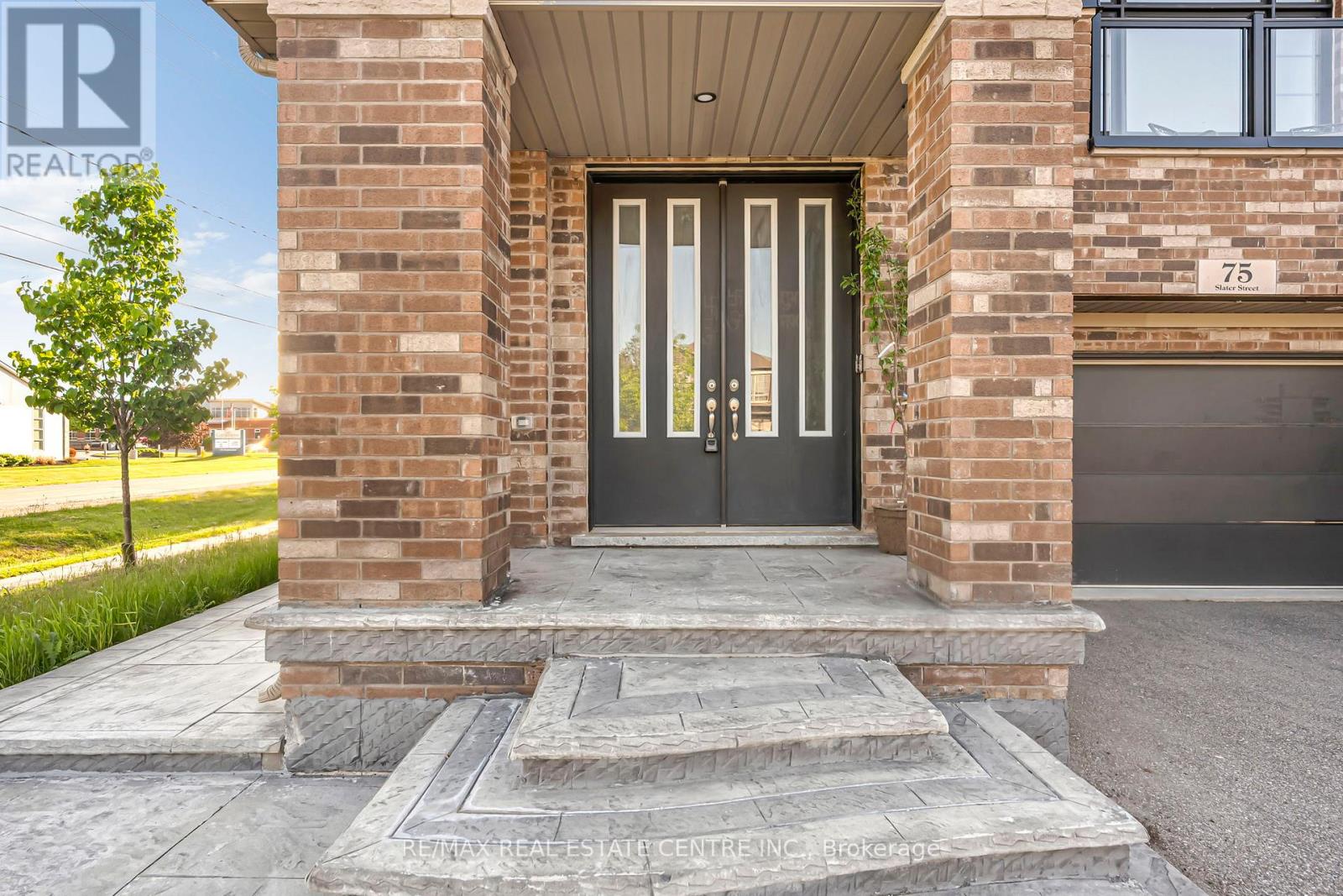 75 Slater Street, Cambridge, Ontario  N1R 0C4 - Photo 3 - X13226268