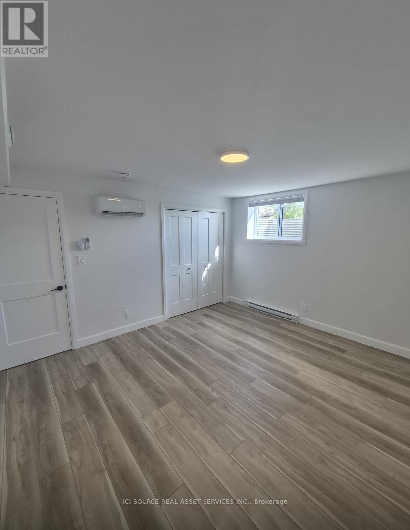 Unit B - 128 Hastings Park Drive, Belleville, Ontario  K8P 0J4 - Photo 11 - X13226296
