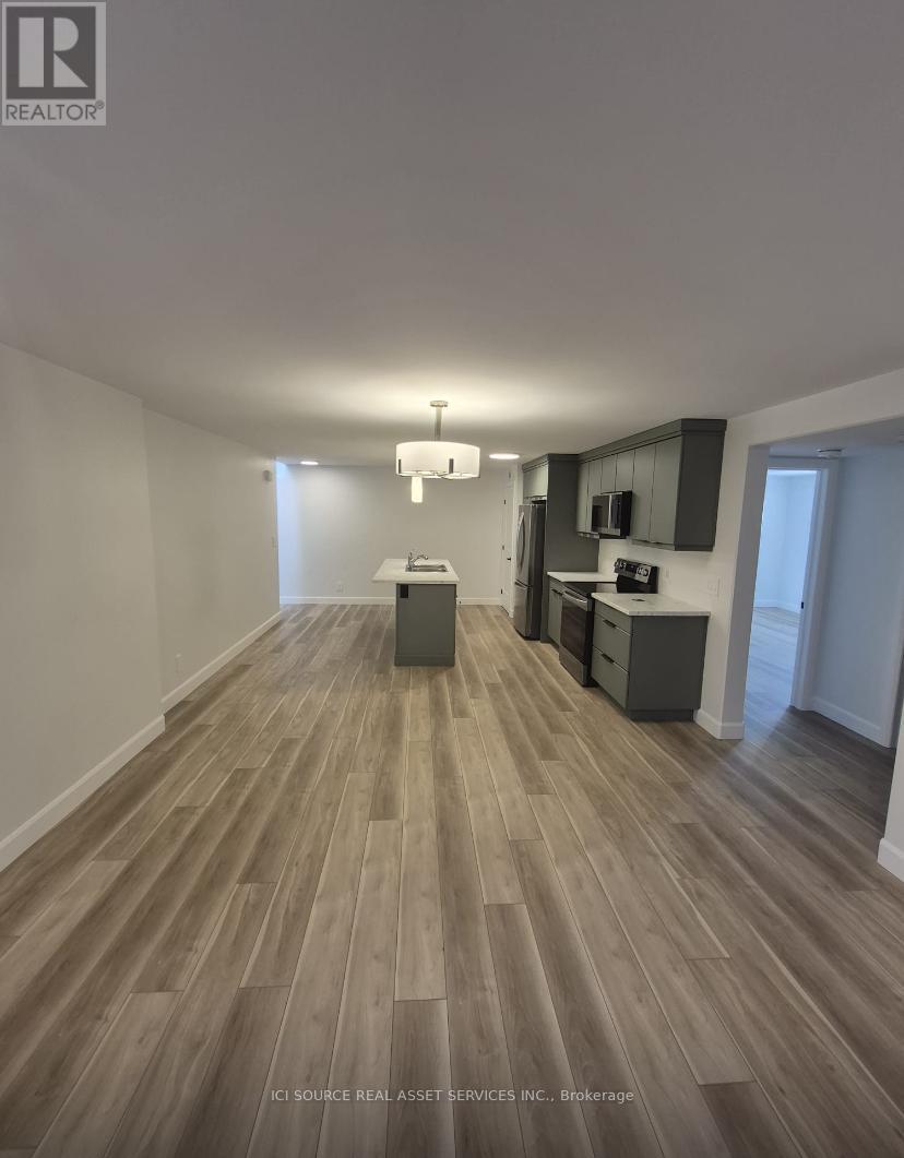 Unit B - 128 Hastings Park Drive, Belleville, Ontario  K8P 0J4 - Photo 5 - X13226296