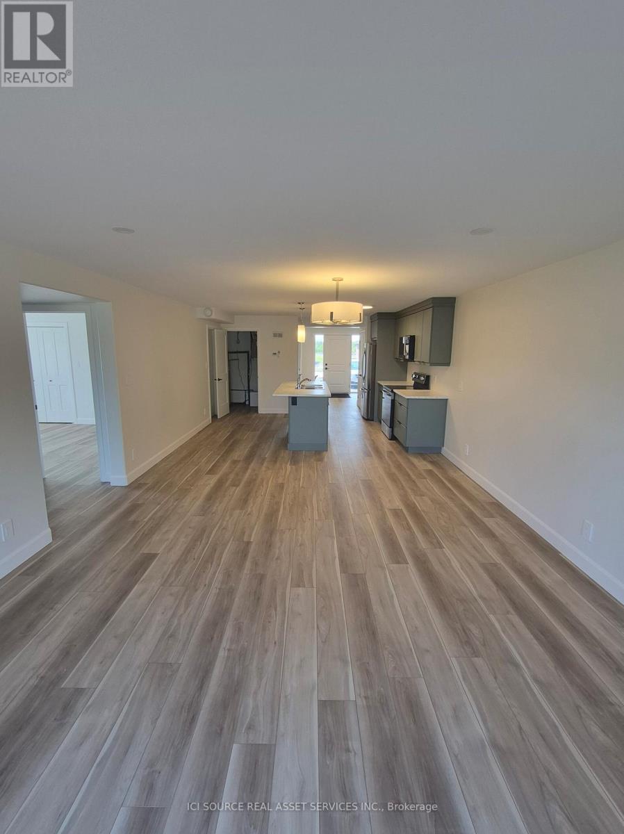Unit A - 128 Hastings Park Drive, Belleville, Ontario  K8P 0J4 - Photo 7 - X13226310