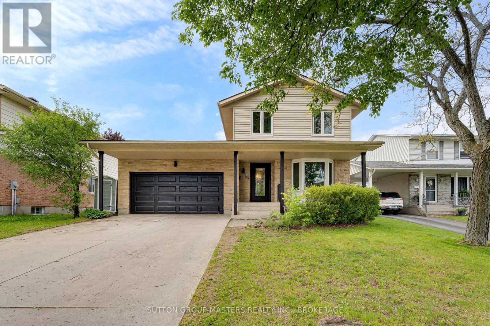11 Douglas Avenue, Kingston (East Of Sir John A. Blvd), Ontario  K7K 6B5 - Photo 1 - X13226402
