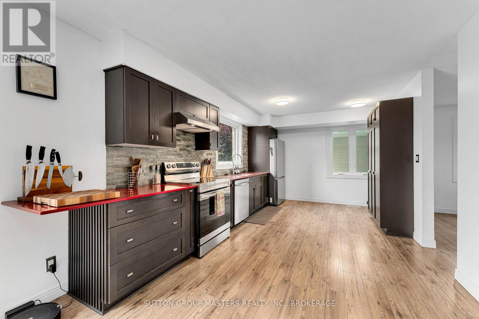 11 Douglas Avenue, Kingston (East Of Sir John A. Blvd), Ontario  K7K 6B5 - Photo 14 - X13226402