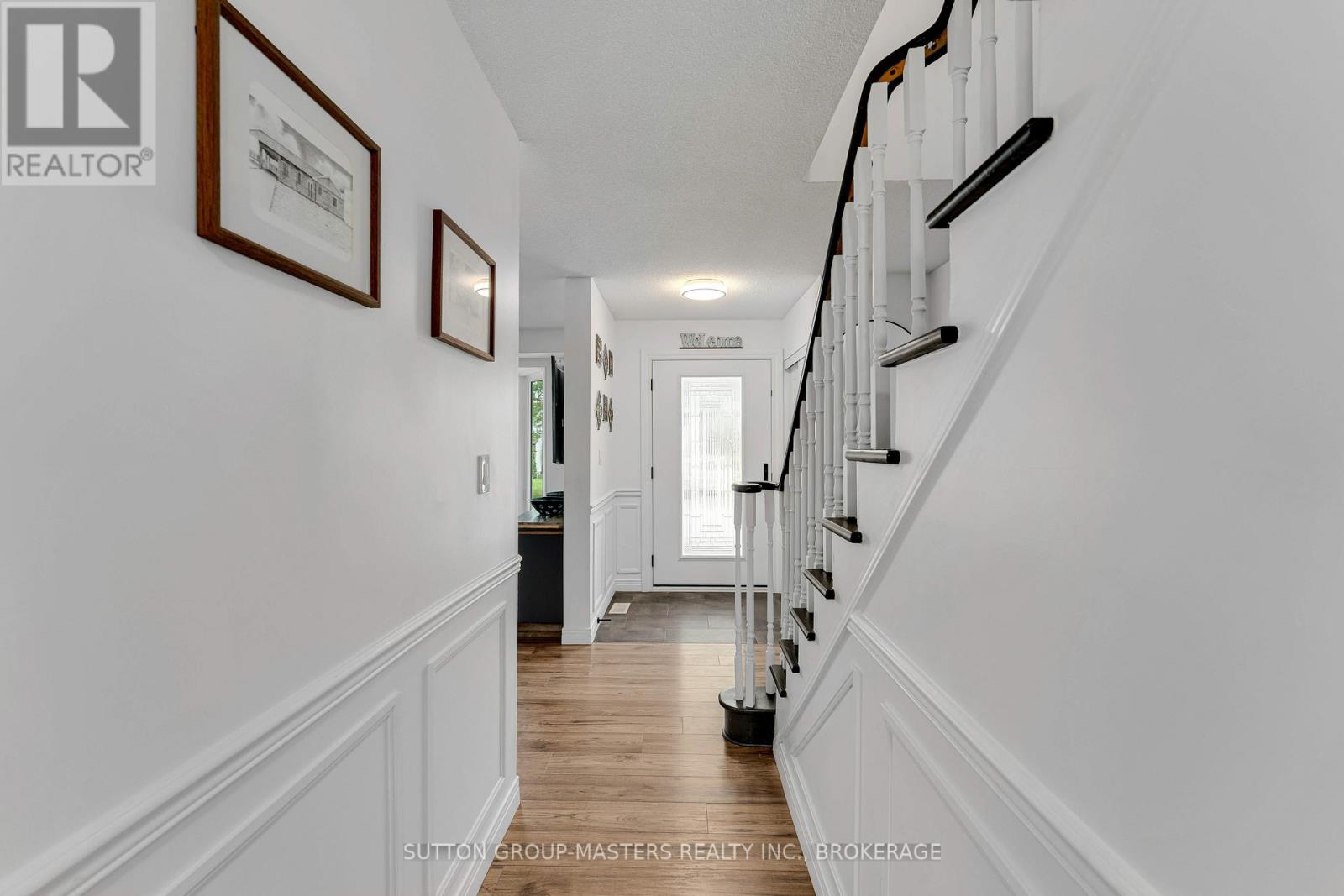 11 Douglas Avenue, Kingston (East Of Sir John A. Blvd), Ontario  K7K 6B5 - Photo 3 - X13226402