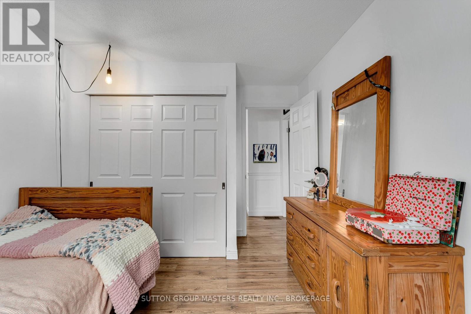 11 Douglas Avenue, Kingston (East Of Sir John A. Blvd), Ontario  K7K 6B5 - Photo 31 - X13226402