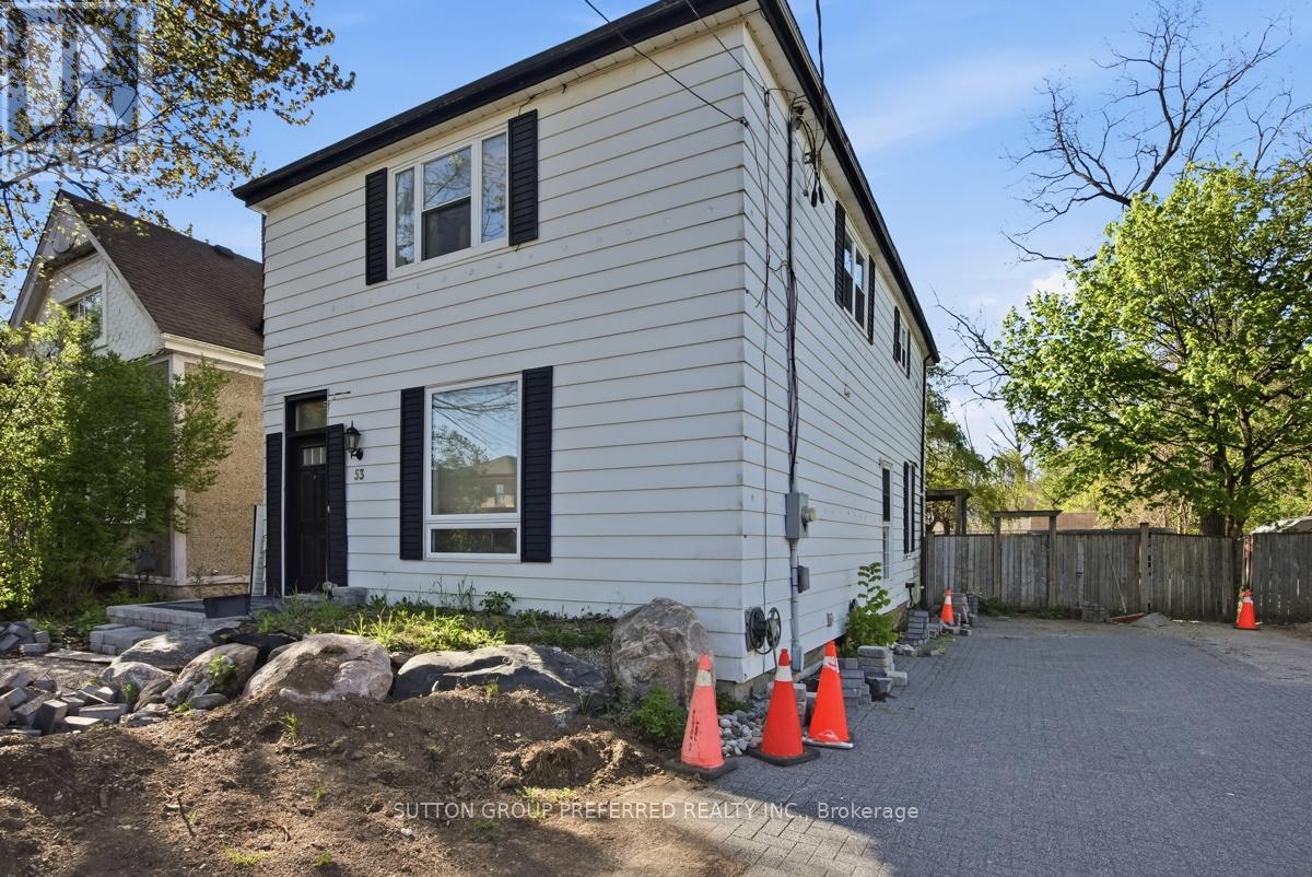 53 Duchess Avenue, London South, Ontario  N6C 1N3 - Photo 2 - X13226398