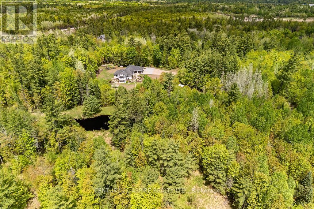 393 Portage Road, Petawawa, Ontario  K8A 2W8 - Photo 14 - X13226348