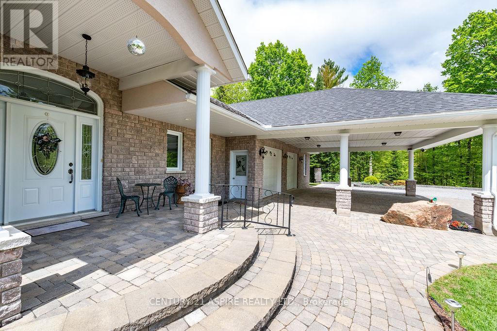 393 Portage Road, Petawawa, Ontario  K8A 2W8 - Photo 3 - X13226348