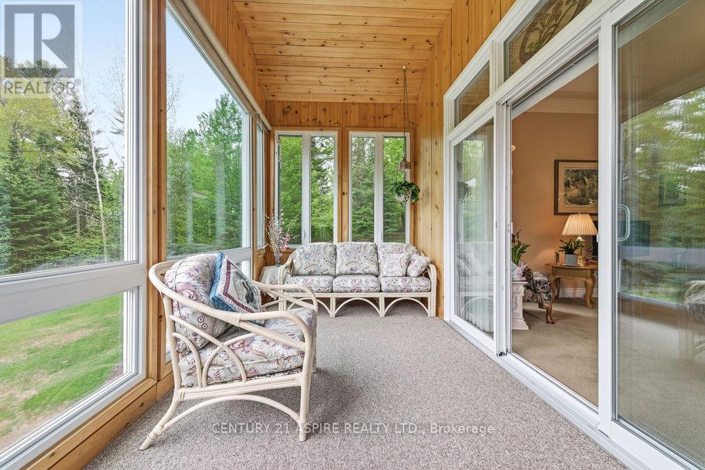 393 Portage Road, Petawawa, Ontario  K8A 2W8 - Photo 34 - X13226348