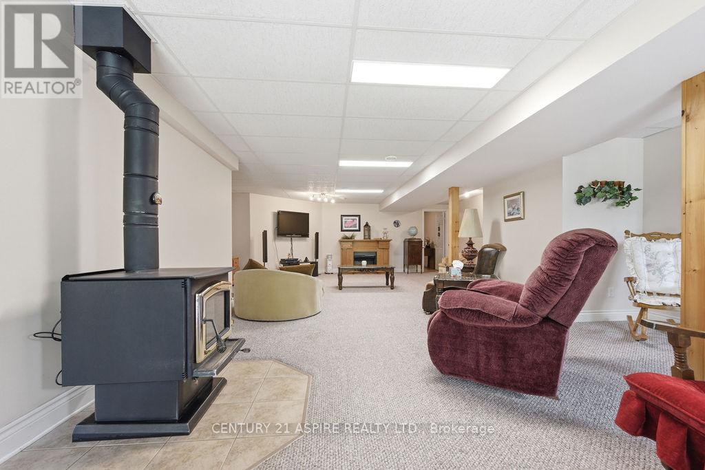 393 Portage Road, Petawawa, Ontario  K8A 2W8 - Photo 45 - X13226348