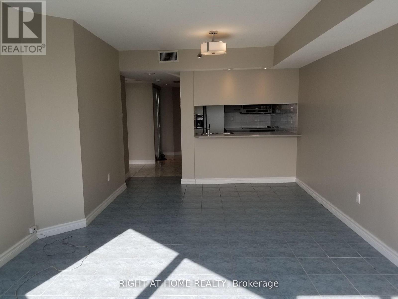 3206 - 38 Elm Street, Toronto, Ontario  M5G 2K5 - Photo 2 - C13226374