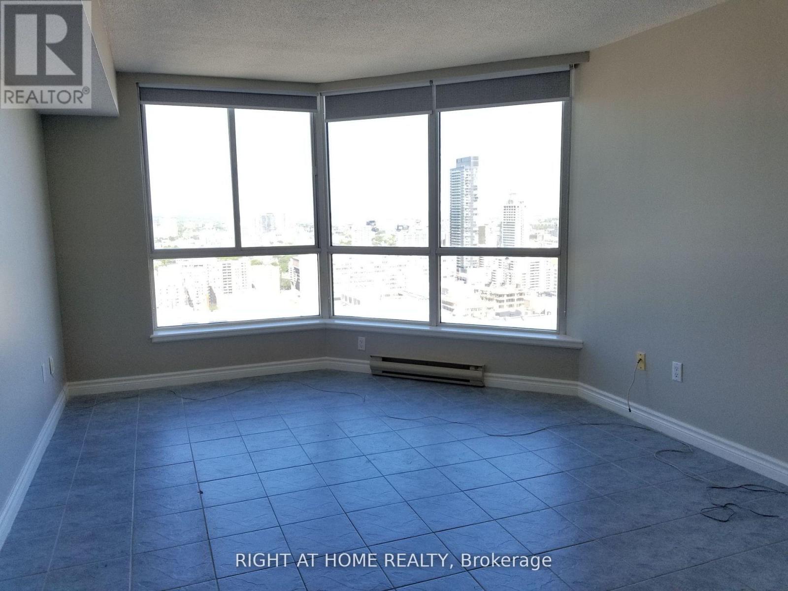 3206 - 38 Elm Street, Toronto, Ontario  M5G 2K5 - Photo 4 - C13226374
