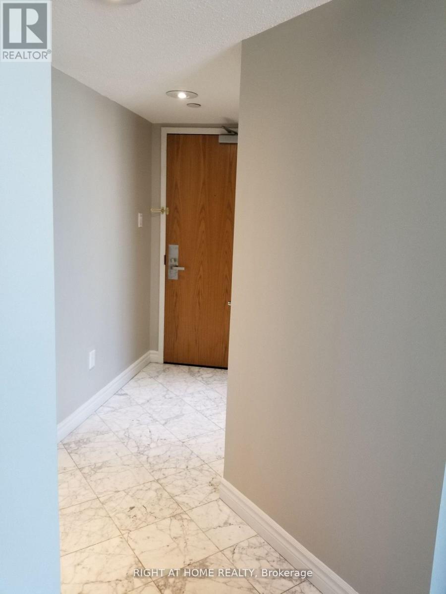 3206 - 38 Elm Street, Toronto, Ontario  M5G 2K5 - Photo 5 - C13226374