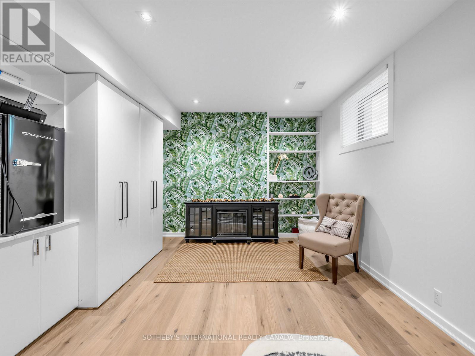 30 Regal Road, Toronto, Ontario  M6H 2J7 - Photo 16 - C13226412