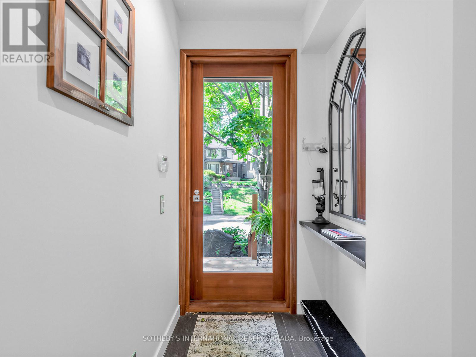 30 Regal Road, Toronto, Ontario  M6H 2J7 - Photo 5 - C13226412