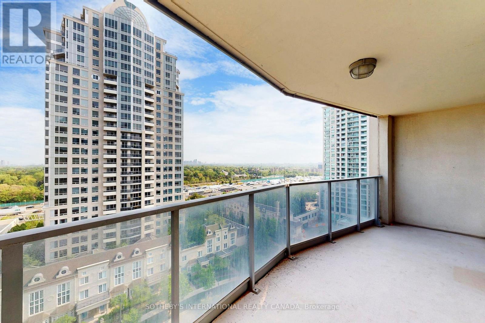 1310 - 2 Rean Drive, Toronto, Ontario  M2K 3B8 - Photo 30 - C13226416