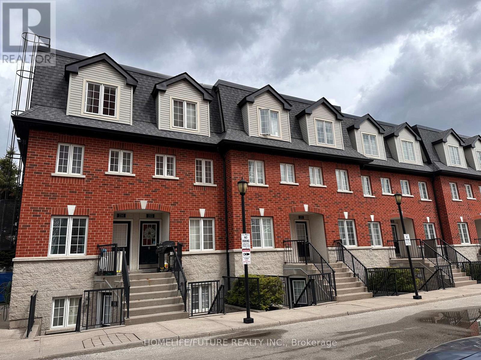 213 - 262 ST. HELEN'S AVENUE, Toronto, Ontario