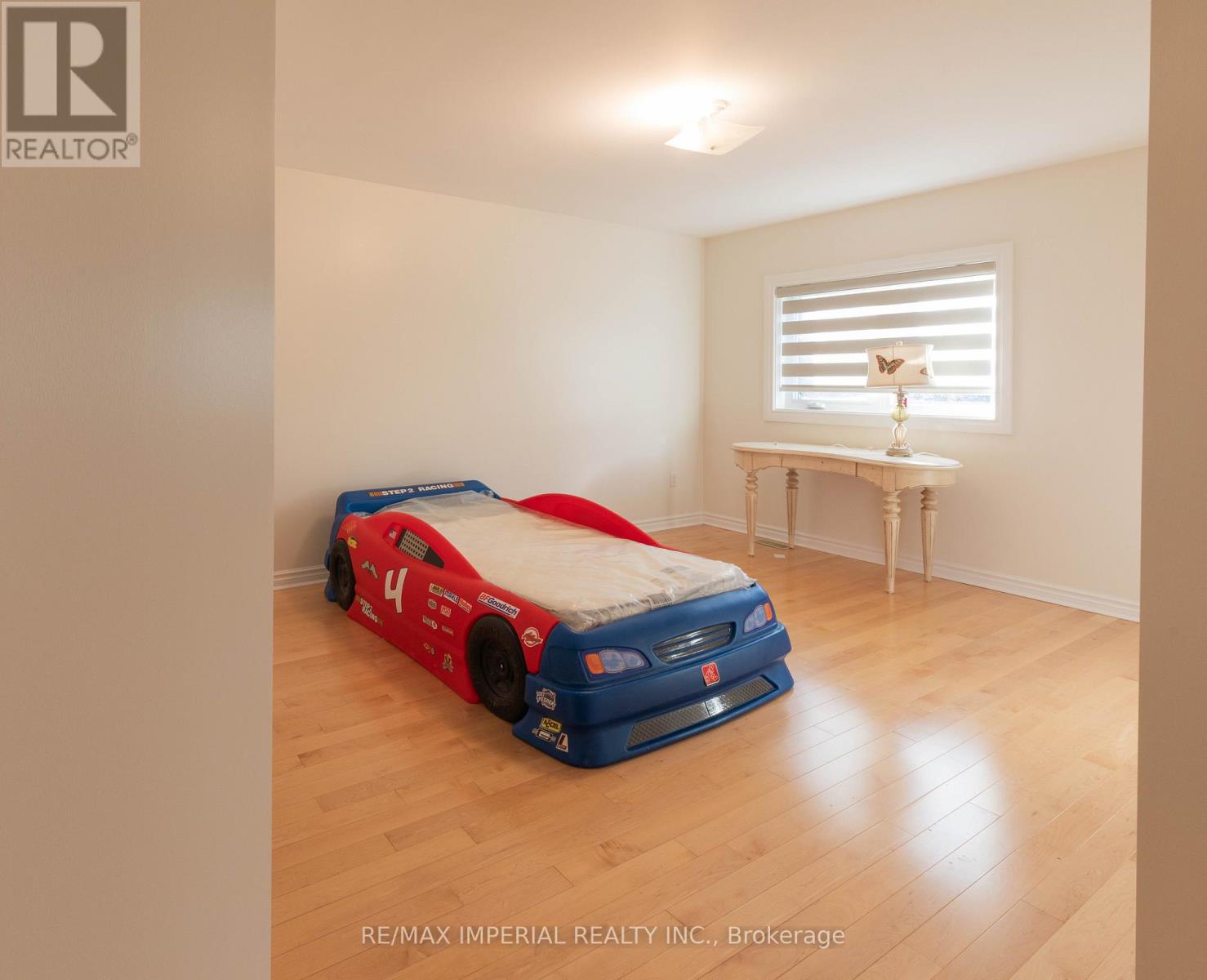 2 Farnham Drive, Richmond Hill, Ontario  L4B 4B4 - Photo 16 - N13226356