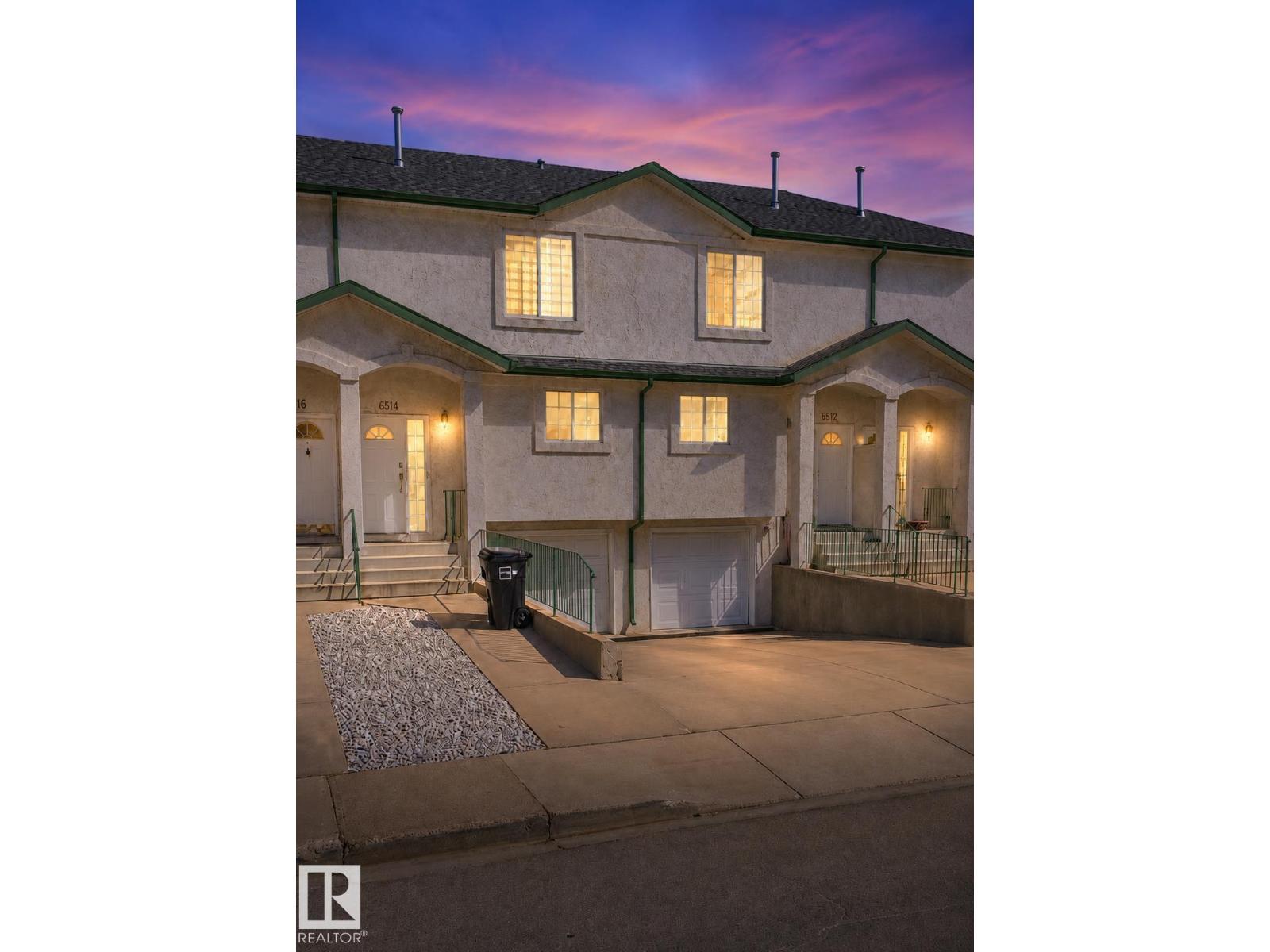 6514 19 AV NW, edmonton, Alberta