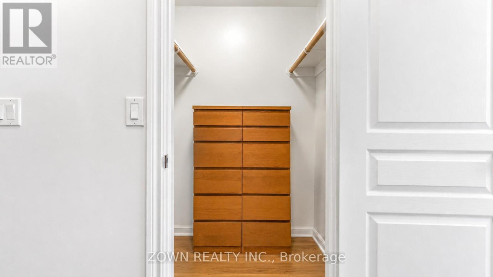 25 - 70 Eastwood Park Gardens, Toronto, Ontario  M8W 0B2 - Photo 23 - W13226378