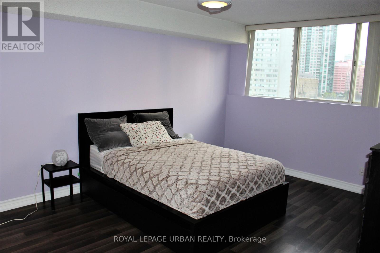1411 - 3695 Kaneff Crescent, Mississauga, Ontario  L5A 4B6 - Photo 9 - W13226422