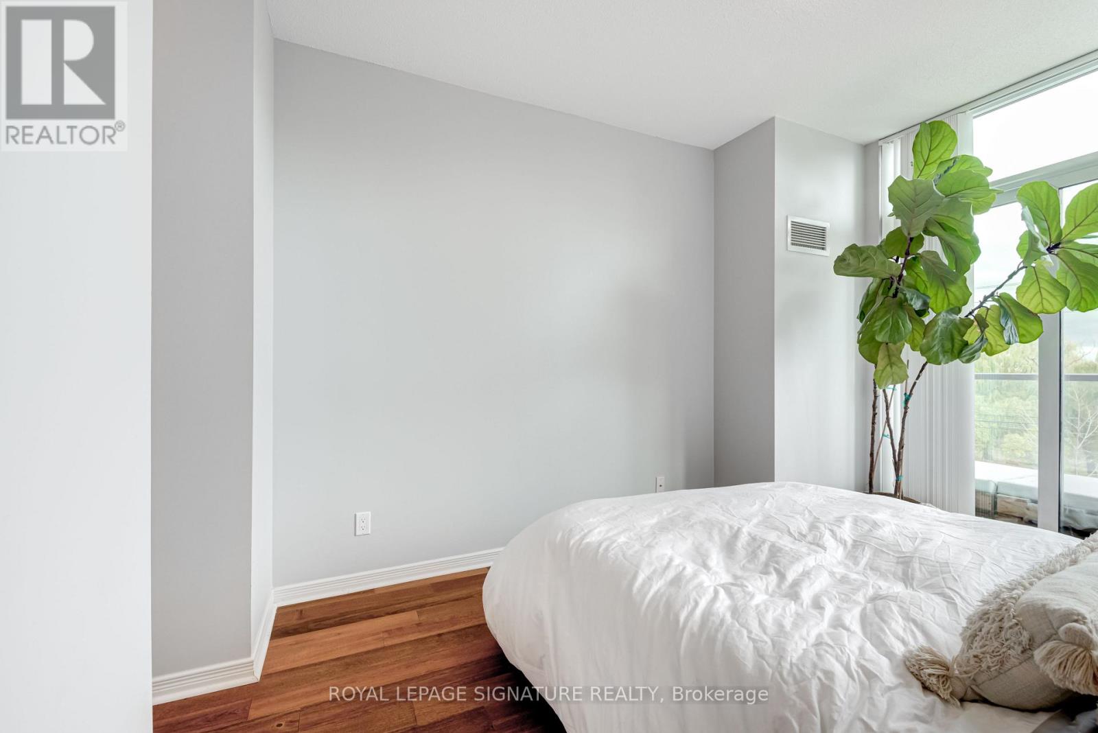204 - 2230 Lake Shore Boulevard W, Toronto, Ontario  M8V 0B2 - Photo 17 - W13225134
