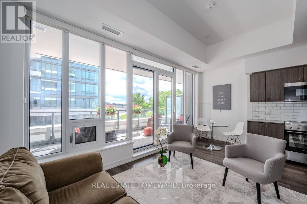 301 - 5 Wellington Street S, Kitchener, Ontario  N2G 2E6 - Photo 2 - X13226388