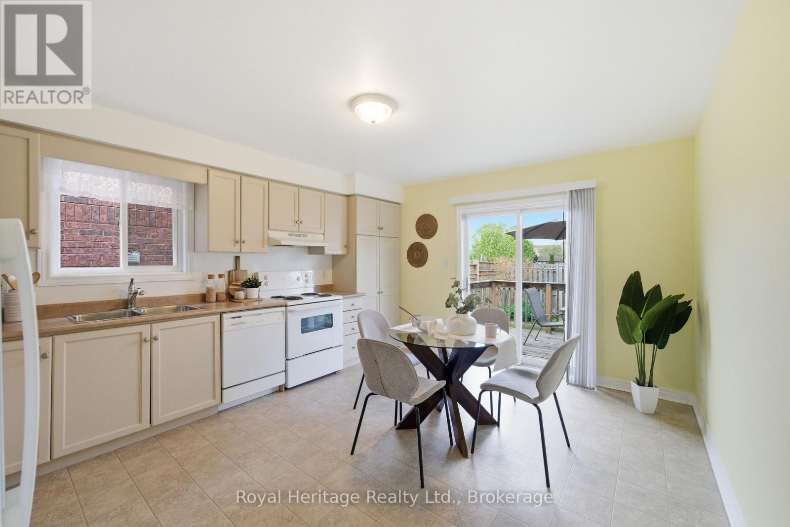 90 Bloom Avenue, Clarington, Ontario  L1B 1N6 - Photo 13 - E13226350