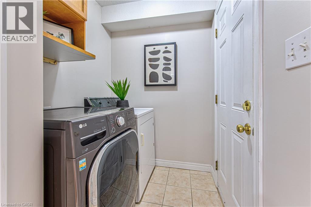 223 Buttercup Court, Waterloo, Ontario  N2V 2W8 - Photo 15 - 40835298