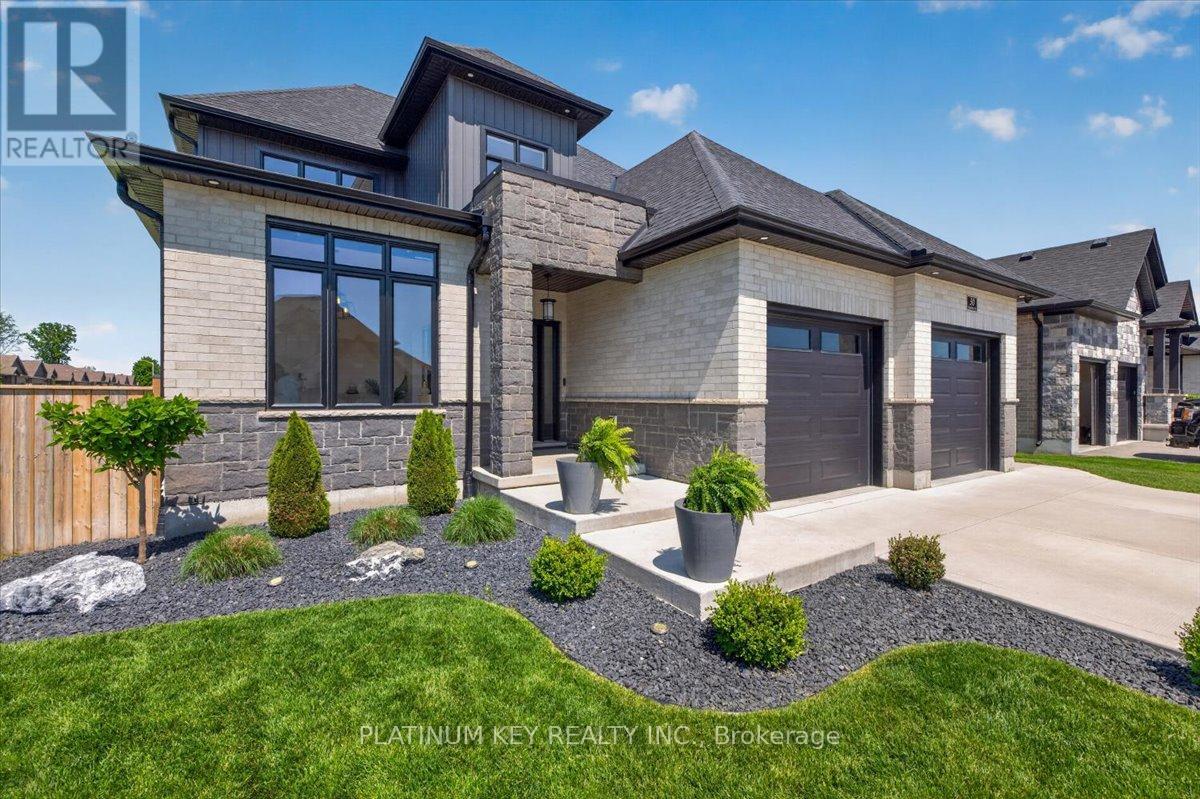 30 Statham Street, Strathroy-Caradoc, Ontario  N7G 0H2 - Photo 3 - X13226440