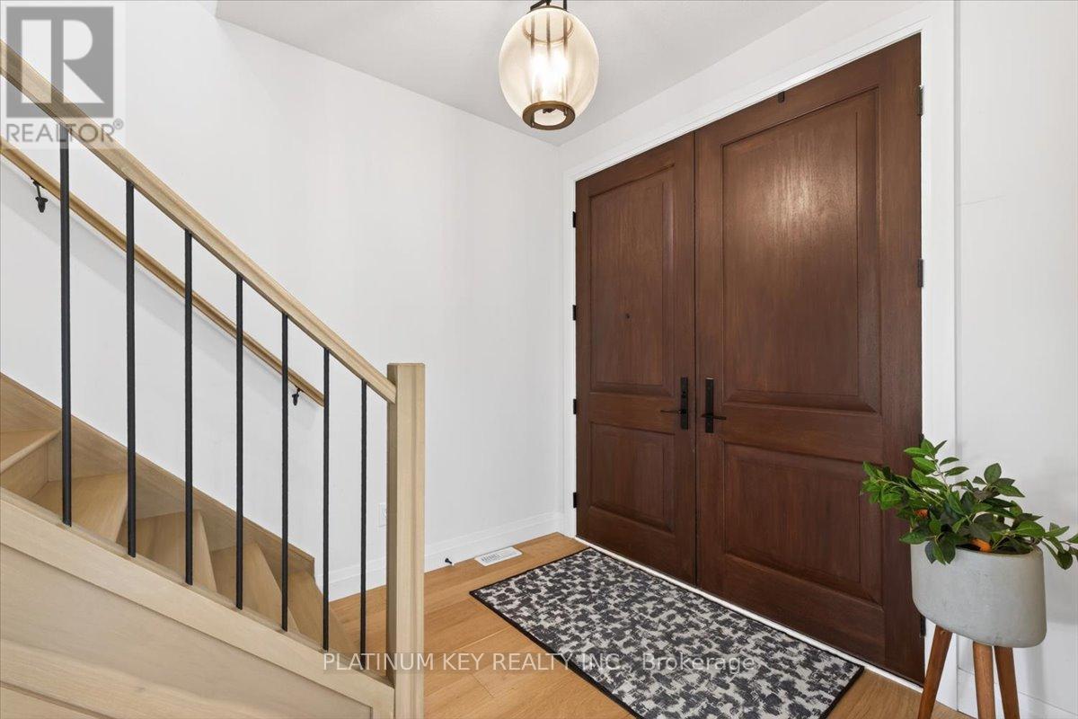 136 Daventry Way, Middlesex Centre, Ontario  N0L 1R0 - Photo 4 - X13226450