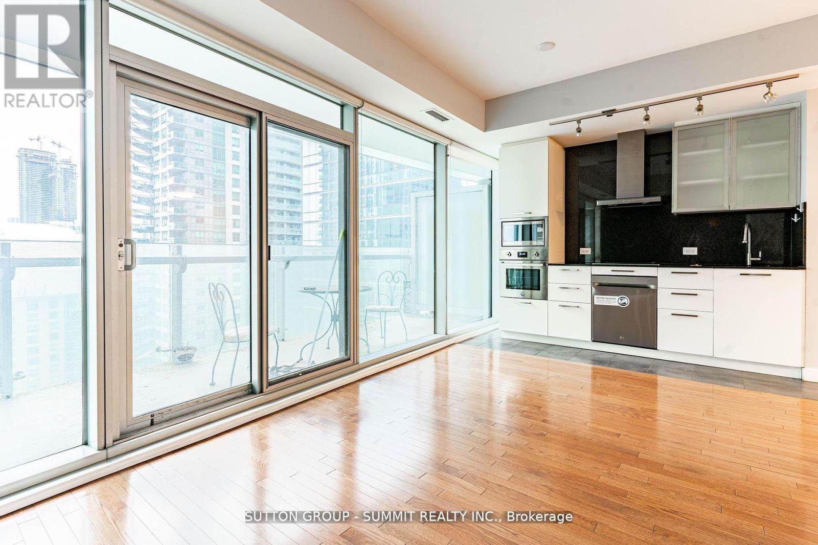 1707 - 14 York Street, Toronto, Ontario  M5J 0A6 - Photo 17 - C13226436