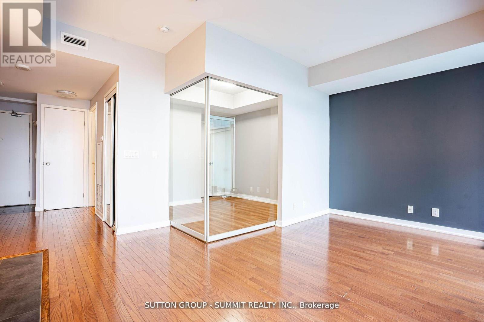 1707 - 14 York Street, Toronto, Ontario  M5J 0A6 - Photo 26 - C13226436